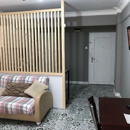 First Suite Taksim Istanbul Bagian luar foto