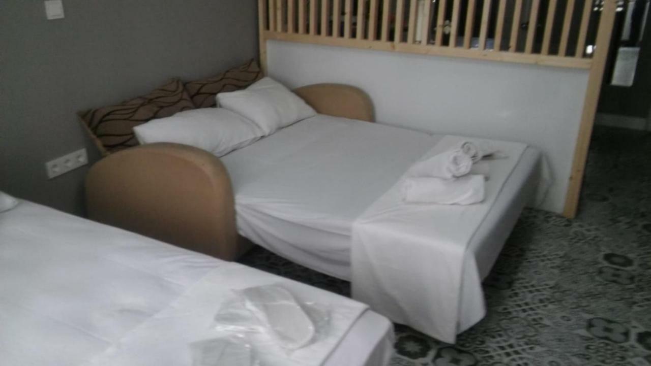 First Suite Taksim Istanbul Bagian luar foto